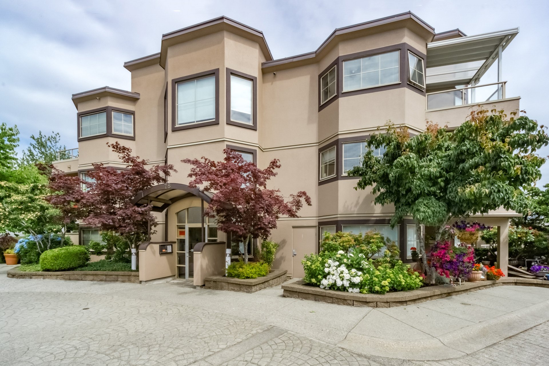 78 Richmond Street, New Westminster, BC V3L 5T2