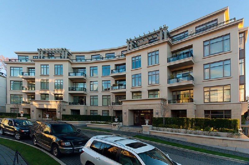 568 Waters Edge Crescent, West Vancouver, BC V7T 0A2