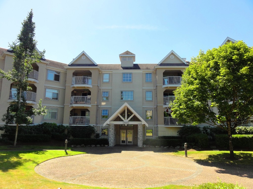 20894 57 Avenue, Langley, BC V3A 8M7