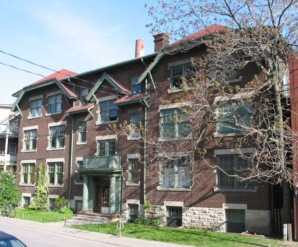 125 Earl Place, Toronto, ON M4Y 1M4 - 2