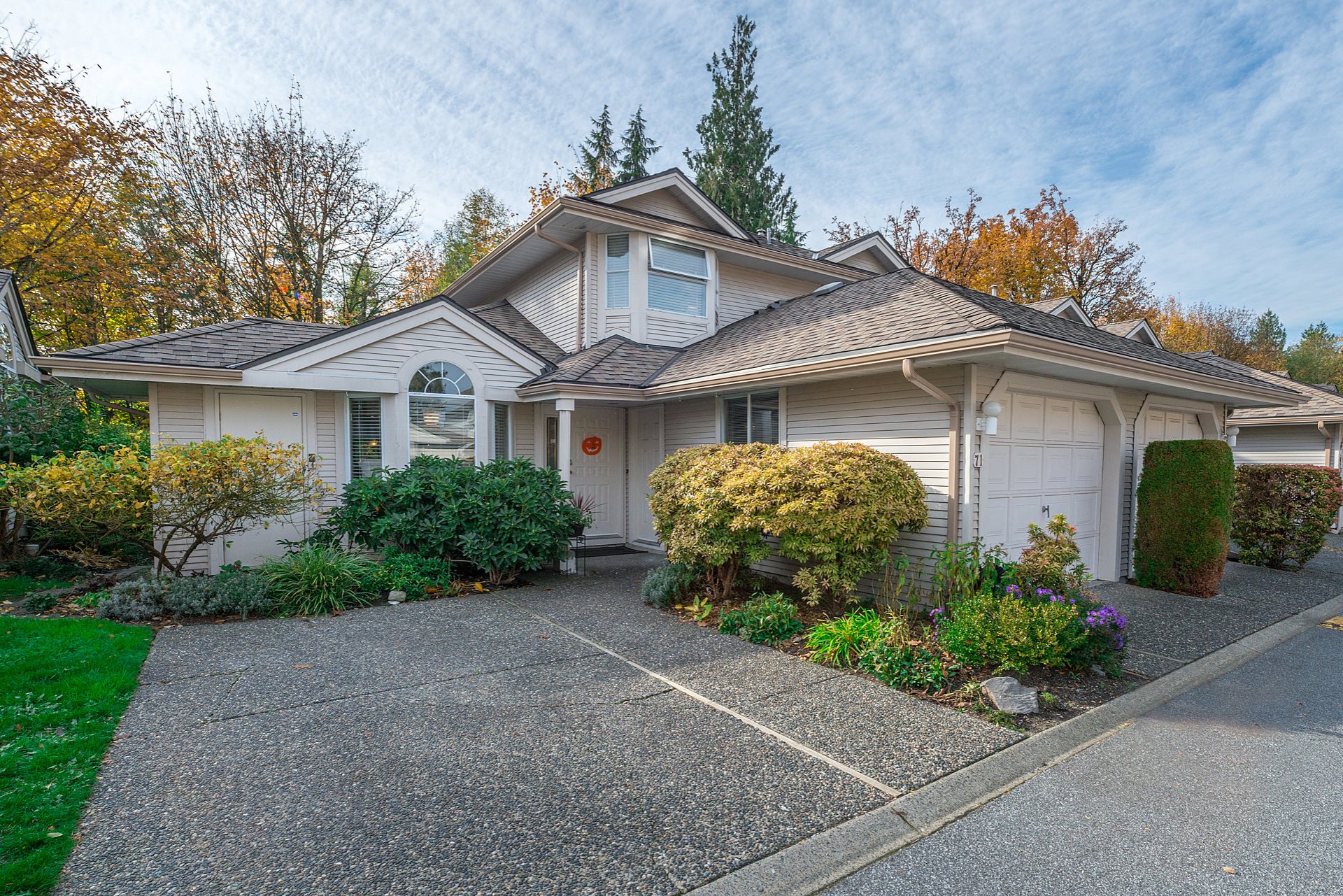 Bridlewoods, 9045 Walnut Grove Drive Langley, BC REW