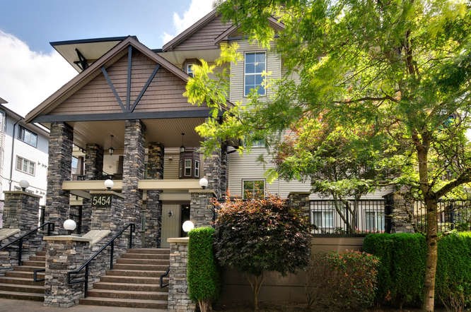 5454 198 Street, Langley, BC V3A 1G2