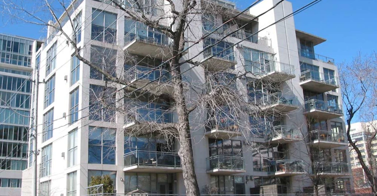 20 Niagara Street, Toronto, ON M5V 3L8