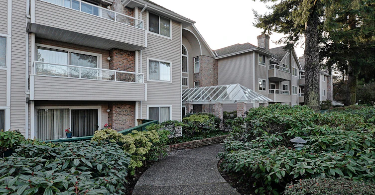 5350 Victory Street, Burnaby, BC V5J 1T1