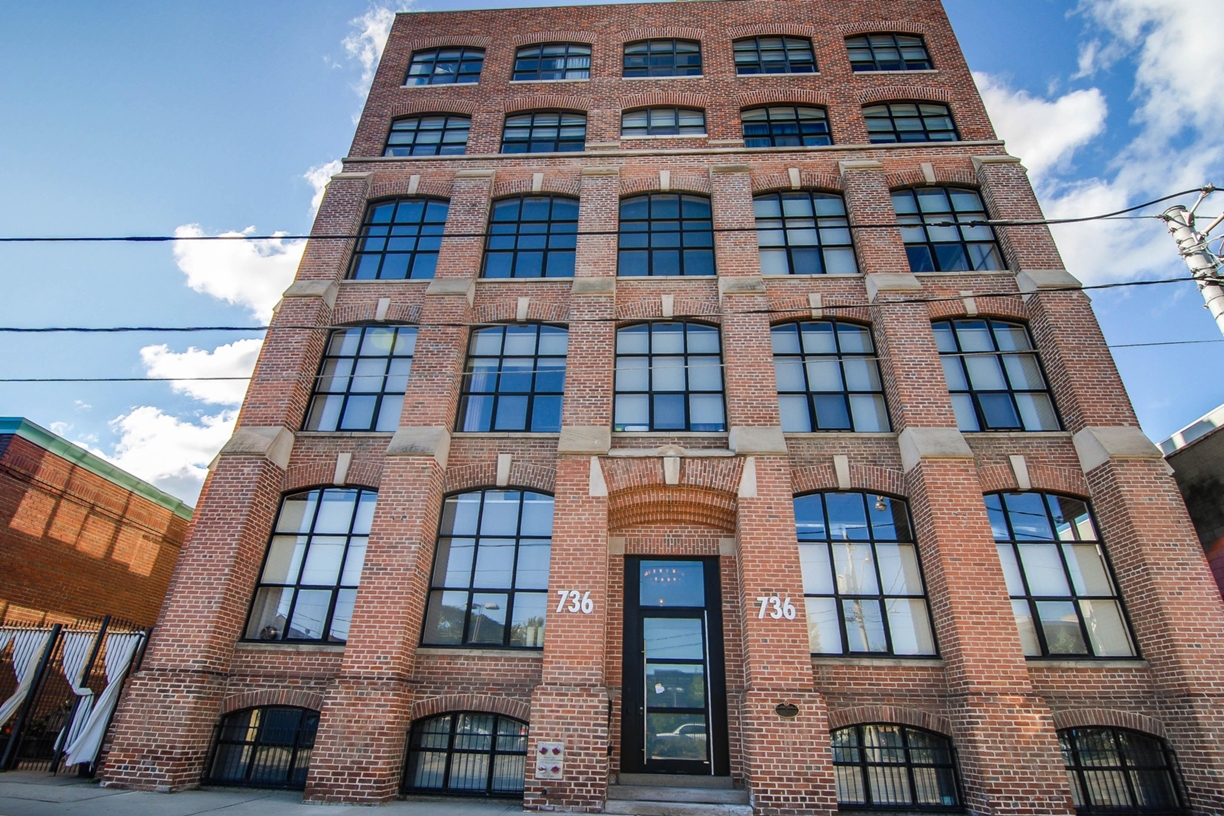 736 Dundas Street East, Toronto, ON M5A 2C5