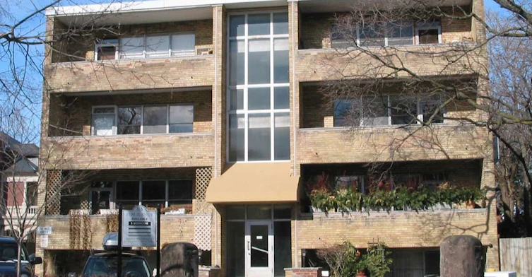 83 Elm Avenue, Toronto, ON M4W 1N9 - 2
