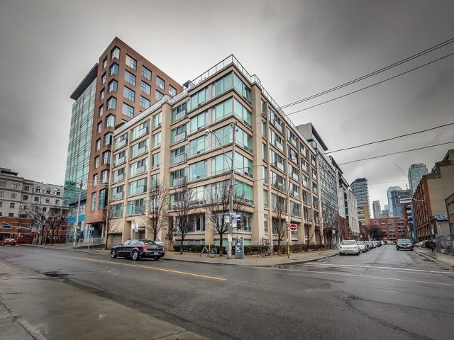 50 Camden Street, Toronto, ON M5V 3N1
