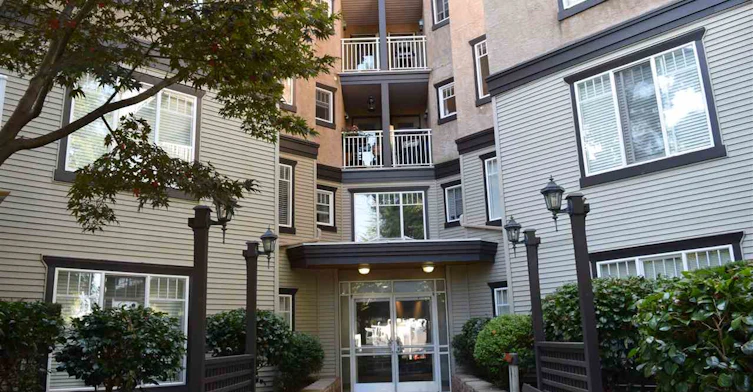 20288 54 Avenue, Langley, BC V3A 3W3