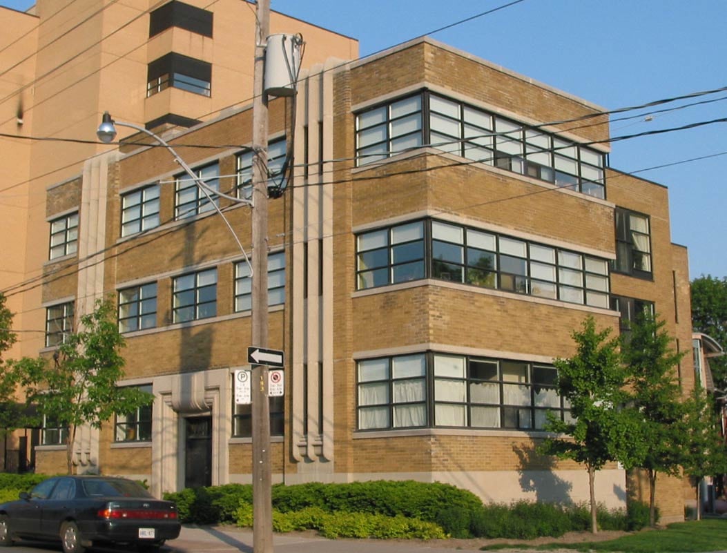 833 King Street West, Toronto, ON M5V 1N9 - 2