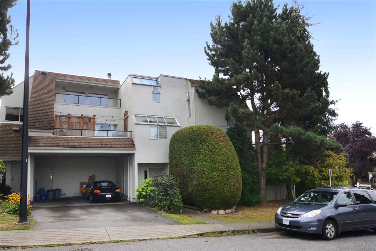 410 Mahon Avenue, North Vancouver, BC V7M 2R5