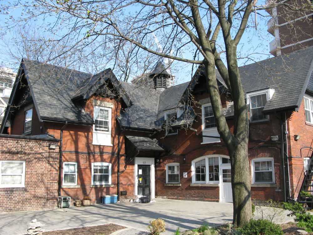 119 Isabella Street, Toronto, ON M4Y 1P2