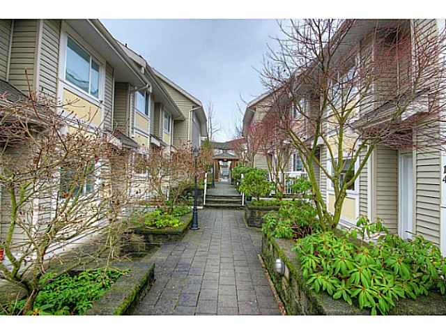 7136 18th Avenue, Burnaby, BC V3N 1H1
