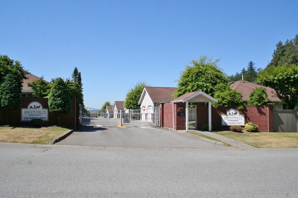 2081 Winfield Drive, Abbotsford, BC V3G 1C7 - 2