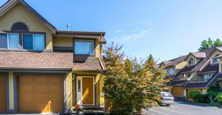 2952 Nelson Place, Abbotsford, BC V2S 7G2