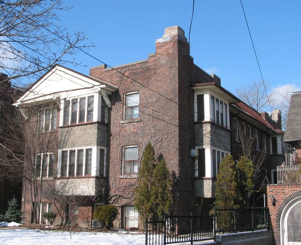 34 Rowanwood Avenue, Toronto, ON M4W 1Y7