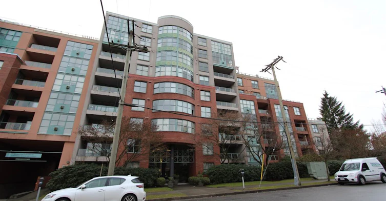 518 14th Avenue West, Vancouver, BC V5Z 4N5