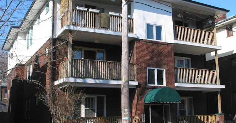302 Sumach Street, Toronto, ON M5A 3K5