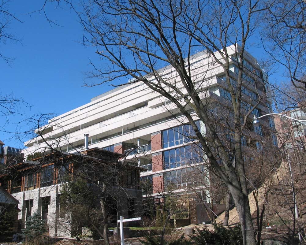 383 Ellis Park Road, Toronto, ON M6S 5B2