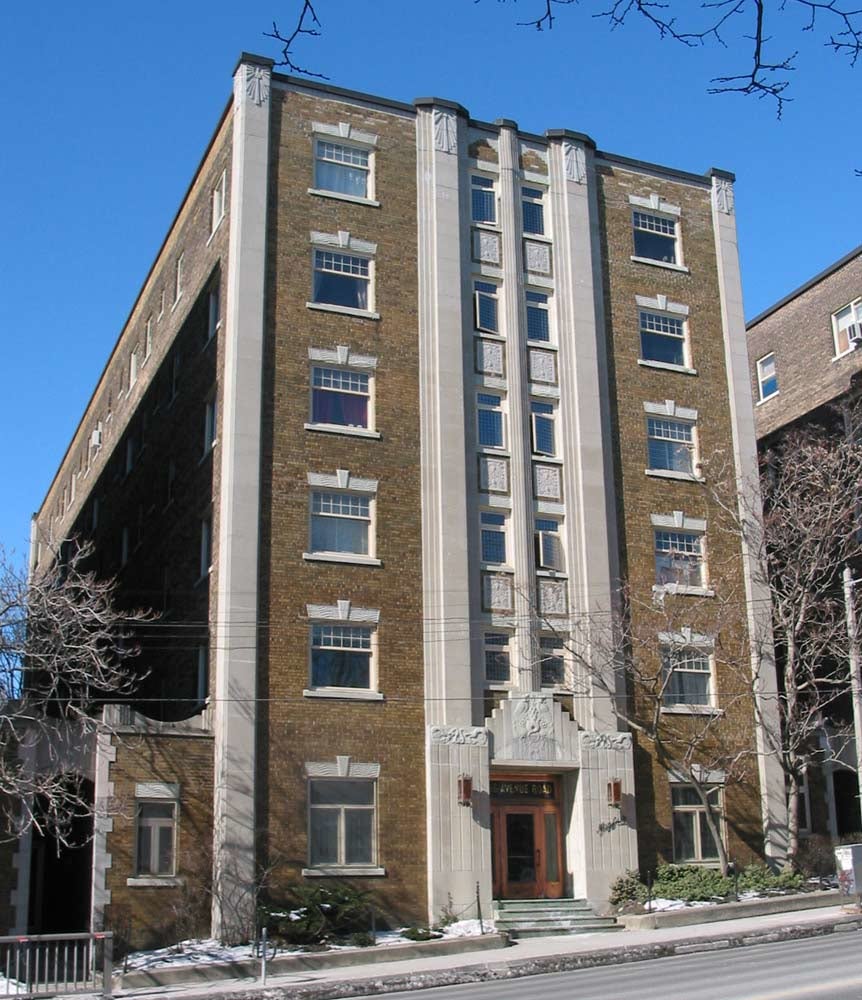 396 Avenue Road, Toronto, ON M4V 2H5