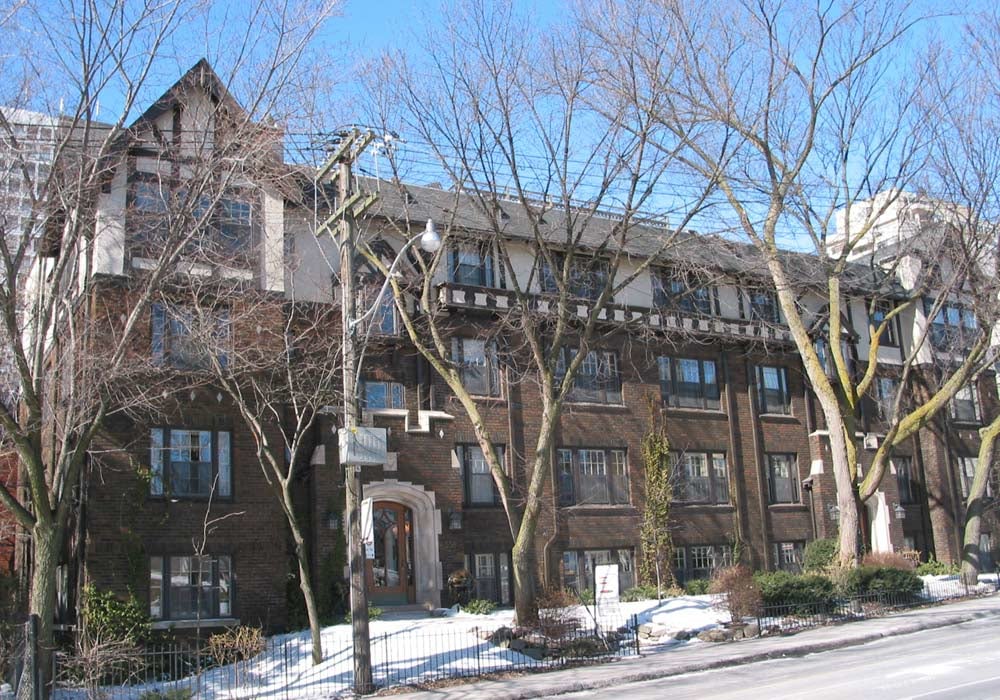 340 Spadina Road, Toronto, ON M5R 2V8