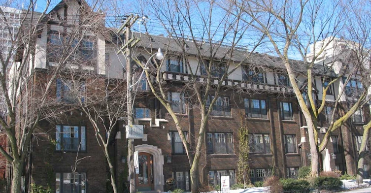 340 Spadina Road, Toronto, ON M5R 2V8