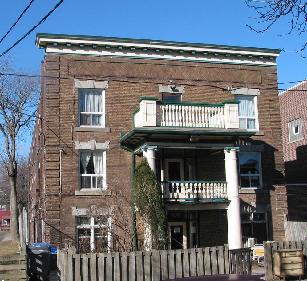 100 Lippincott Street, Toronto, ON M5S 2P1